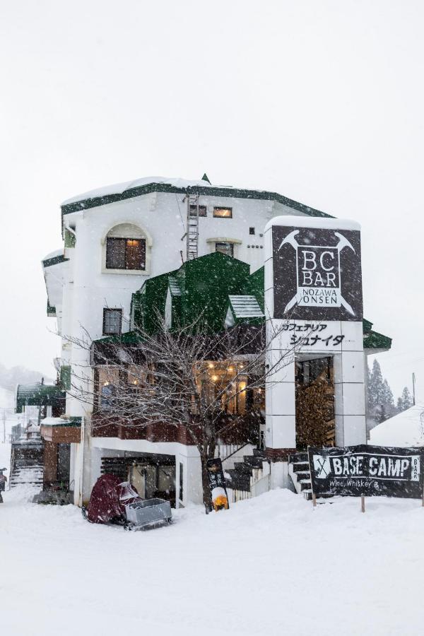 The Schneider Hotel Nozawaonsen Exterior photo